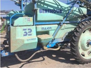 Trailed sprayer Berthoud major 32: picture 1