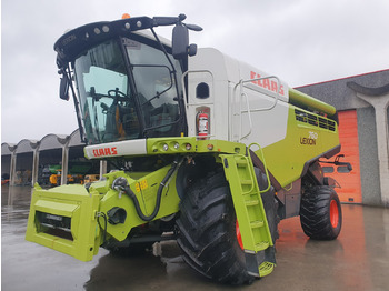 Combine harvester CLAAS Lexion 760