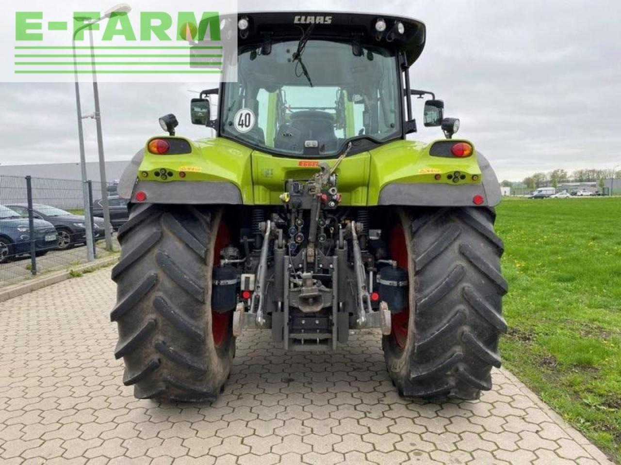 Farm tractor CLAAS arion 620 cis mit frontlader CIS: picture 5