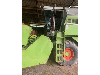 Combine harvester CLAAS Dominator 108