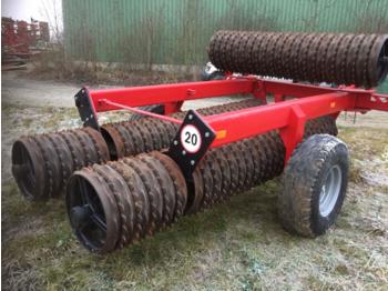 Expom Jacek 8,2 - Farm roller