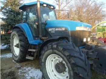 Tractor New Holland 8970  - Farm tractor