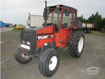 VALMET 305 Traktor (Rep.objekt) -88  - Farm tractor