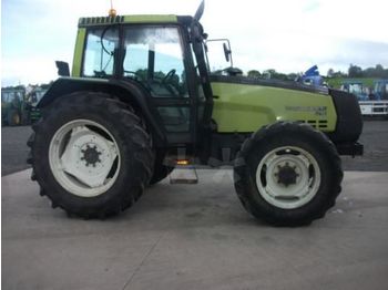 VALMET 8150 - Farm tractor