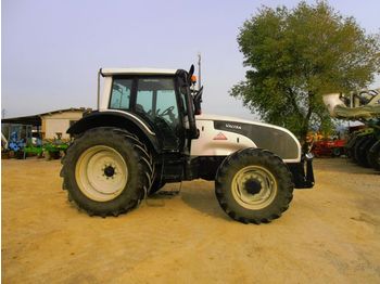 VALTRA T131H wheeled tractor - Farm tractor
