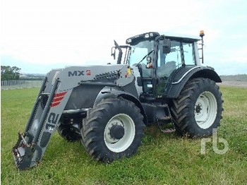 Valtra T151 - Farm tractor