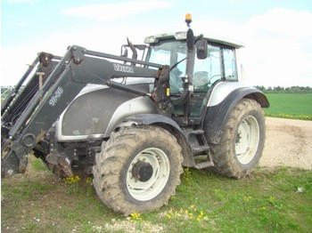 Valtra T 180 - Farm tractor
