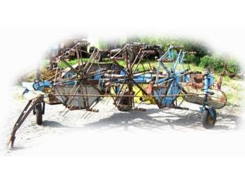 Fortschritt IFA DDR Fortschritt Heuwender + Schwader gt. Zst - Agricultural machinery