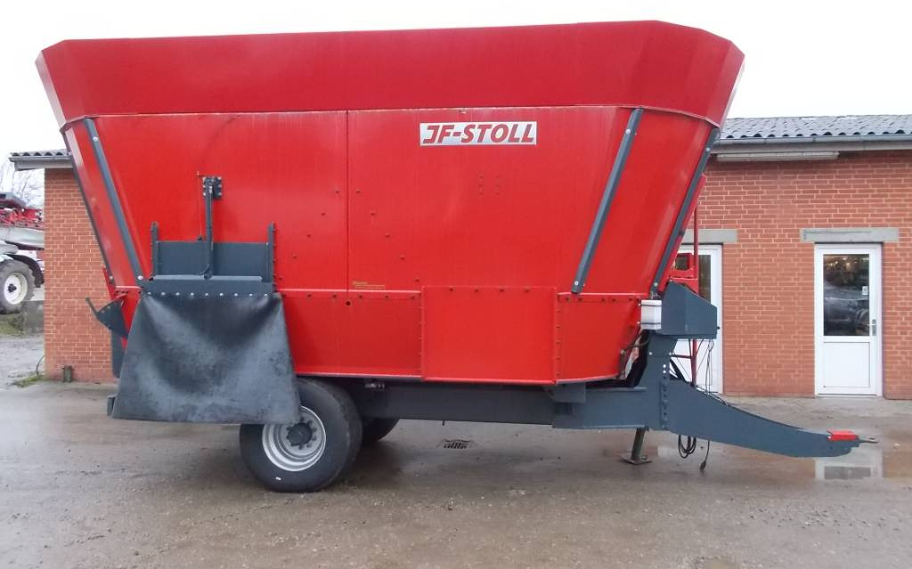 Forage mixer wagon JF VM30: picture 3