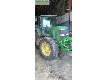 Farm tractor JOHN DEERE 6800