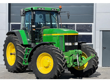 Farm tractor JOHN DEERE 7010 Series