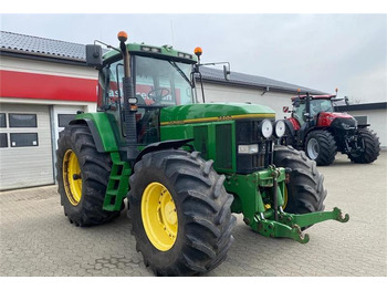 John Deere 7800  - Farm tractor: picture 1