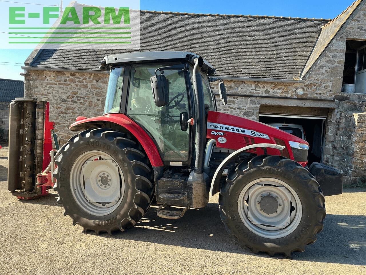 Farm tractor Massey Ferguson 5711 essential mr: picture 2