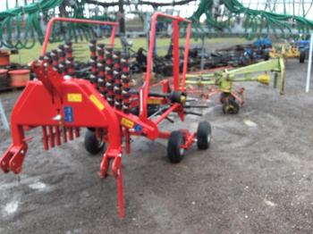 Lely HIBISCUS 425 S - Tedder/ Rake