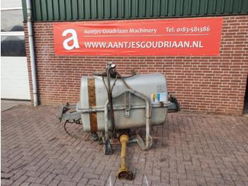 Tractor mounted sprayer Veldspuit met spuitboom