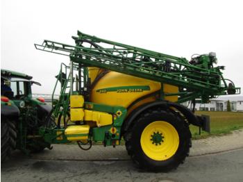 Trailed sprayer John Deere 840i Isobus