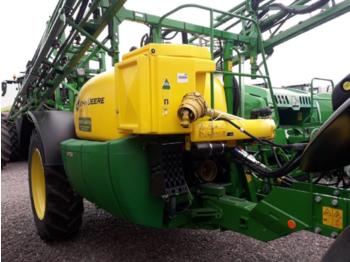 Trailed sprayer John Deere M732