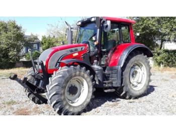 Farm tractor Valmet N142: picture 1
