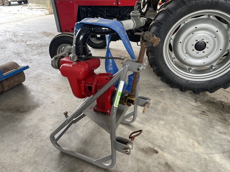 Tractor mounted sprayer WATERPOMP onbekent: picture 5