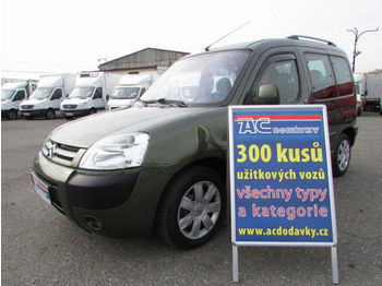 Citroën Berlingo 1.6i 5sitze klima top zust  - Minibus