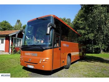 Coach VOLVO B12B 4x2 9900 Bus: picture 1