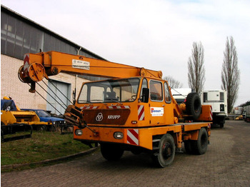 Mobile crane 12 GTT 4x4 KRUPP 12 GTT 4x4 Schwingsitz: picture 4