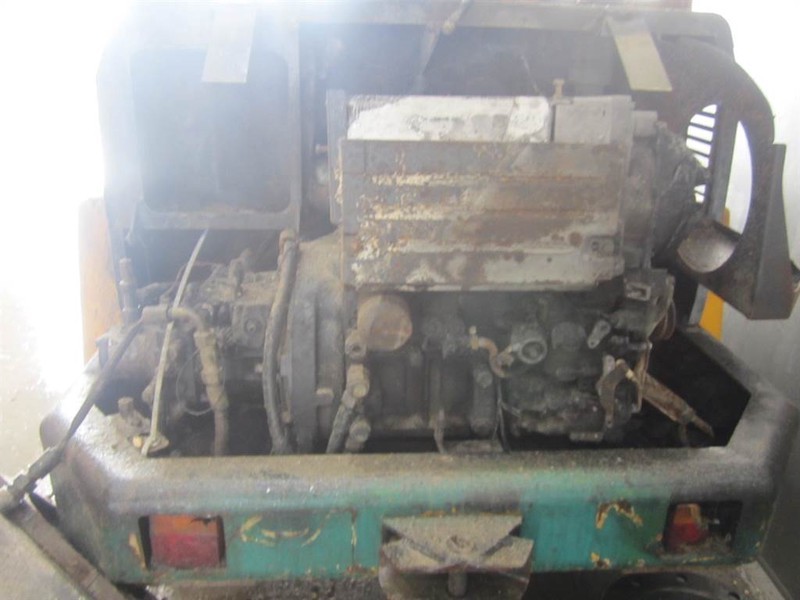 Wheel loader Ahlmann AZ 45 (For parts): picture 6