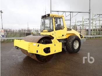 Compactor BOMAG BW213DH-4: picture 1