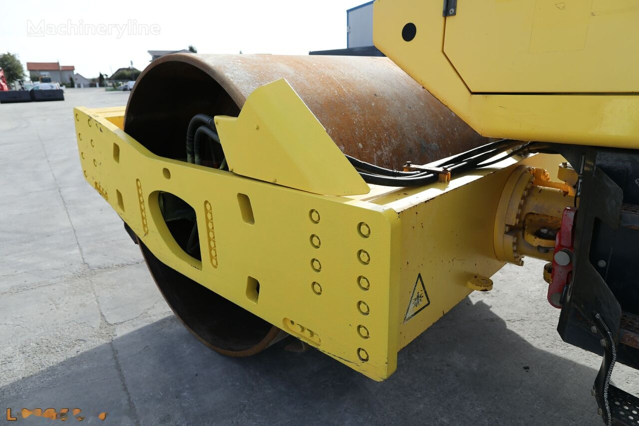 Compactor BOMAG BW219 DH-4i: picture 8