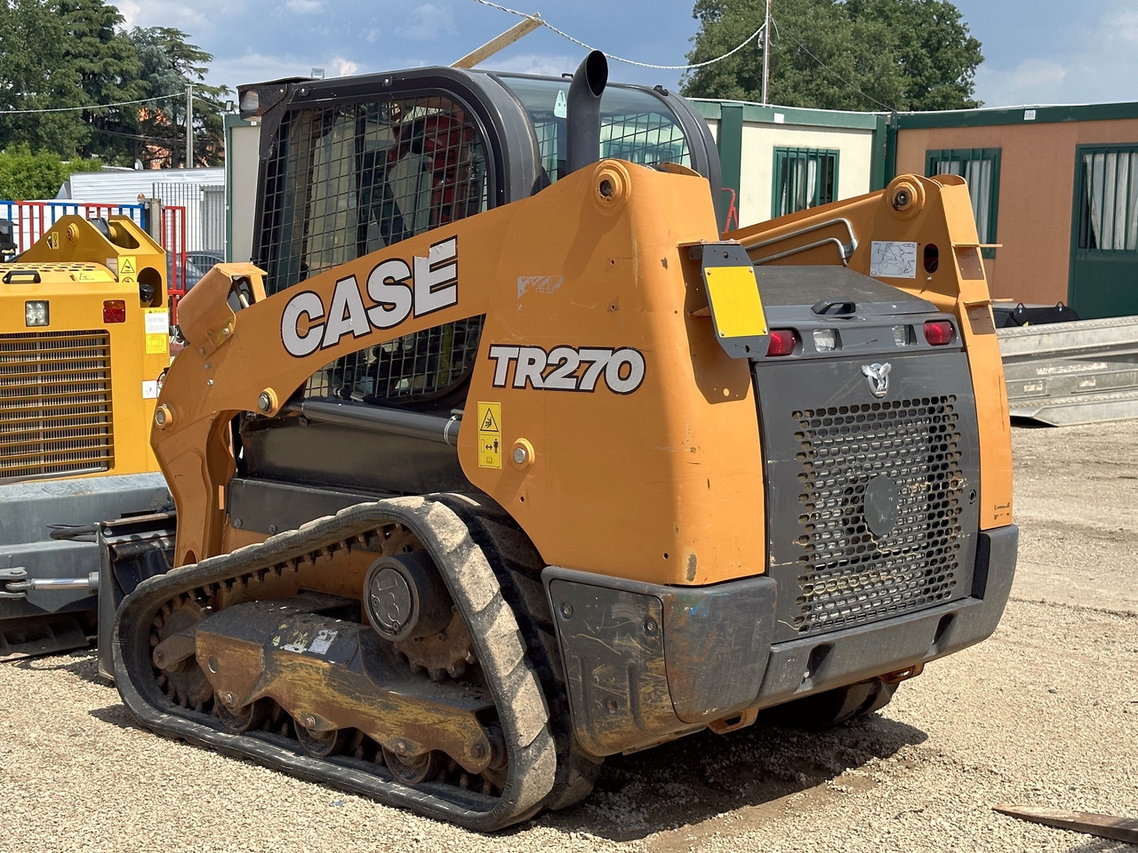 Compact track loader CASE TR270: picture 17