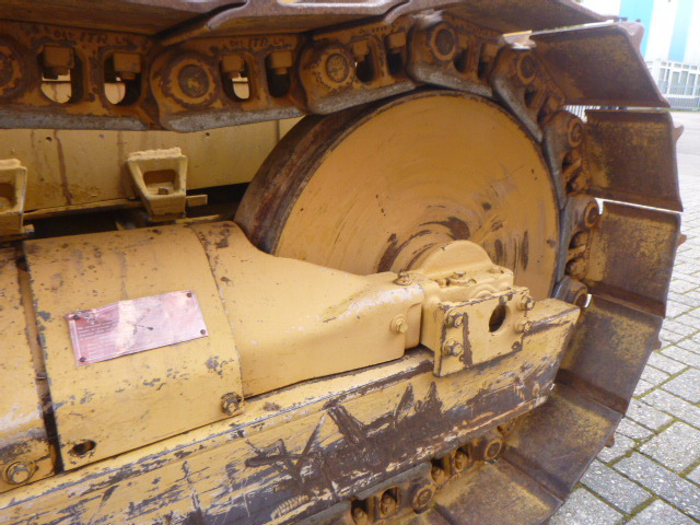 Bulldozer CATERPILLAR D4E: picture 14