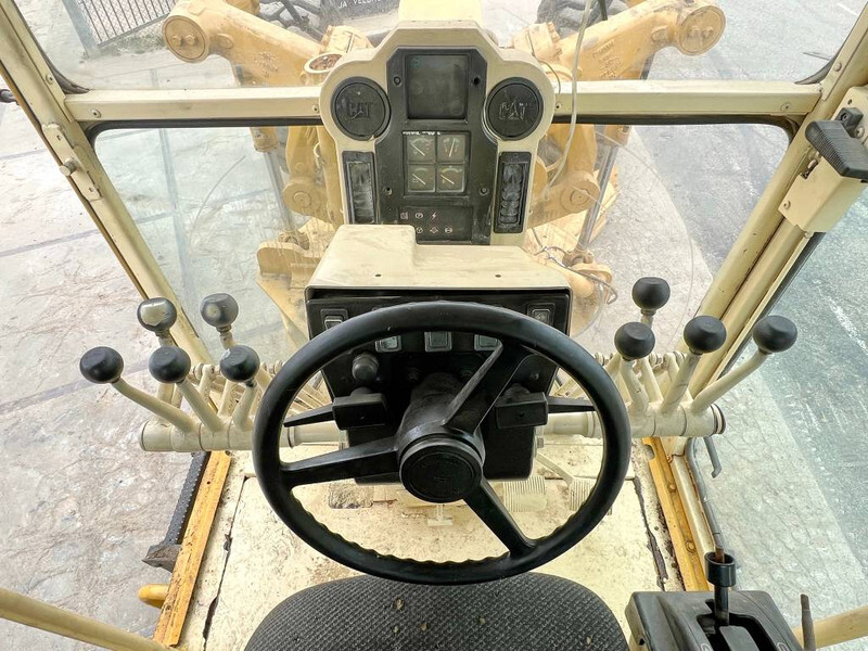 Grader Cat 16H Good Working Condition: picture 8