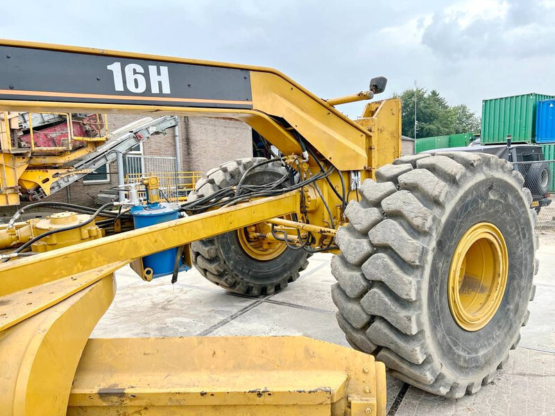 Grader Cat 16H Good Working Condition: picture 10