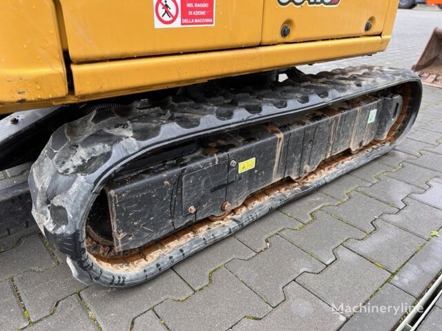 Mini excavator Caterpillar 301.8: picture 9