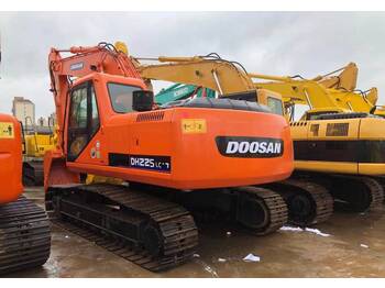  Doosan DH225LC-7 - crawler excavator