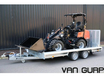 Wheel loader Giant G2500 X-TRA HD/ Kubota RT260-2 + Machinetransporte: picture 1