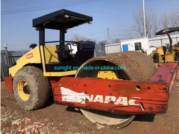 Compactor `Good Condition 22 Ton Used Vibratory Road Roller Dynapac Ca602D Heavy Compactor for Sale: picture 2