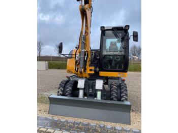 Crawler excavator Liebherr A 910 Compact Litronic G6.1-D: picture 1