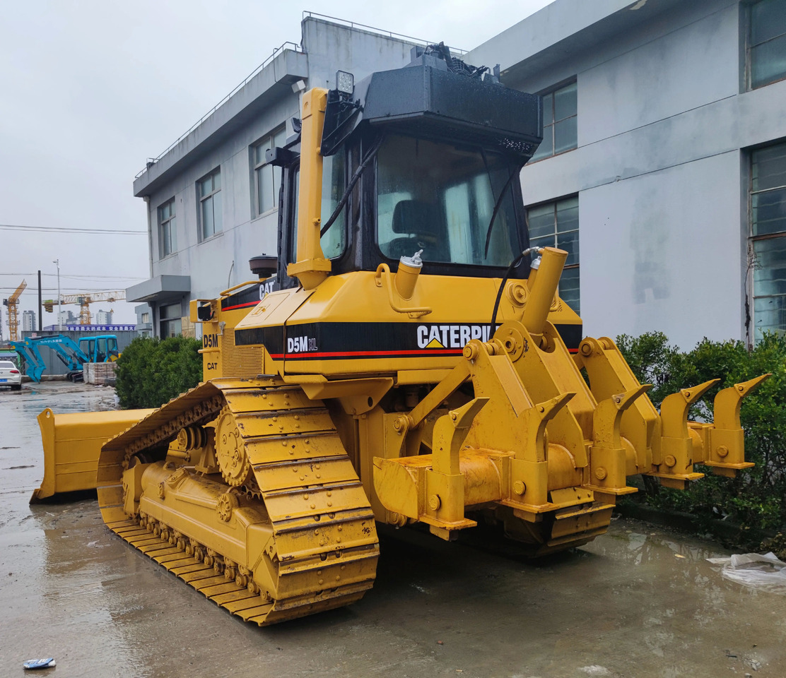 Bulldozer Used machinery CAT D5M Bulldozer at low price caterpillar machinery CAT D5M Used Bulldozer: picture 3