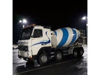 Concrete mixer truck Volvo FH12 380 8x4 10 m3 Liebher: picture 1