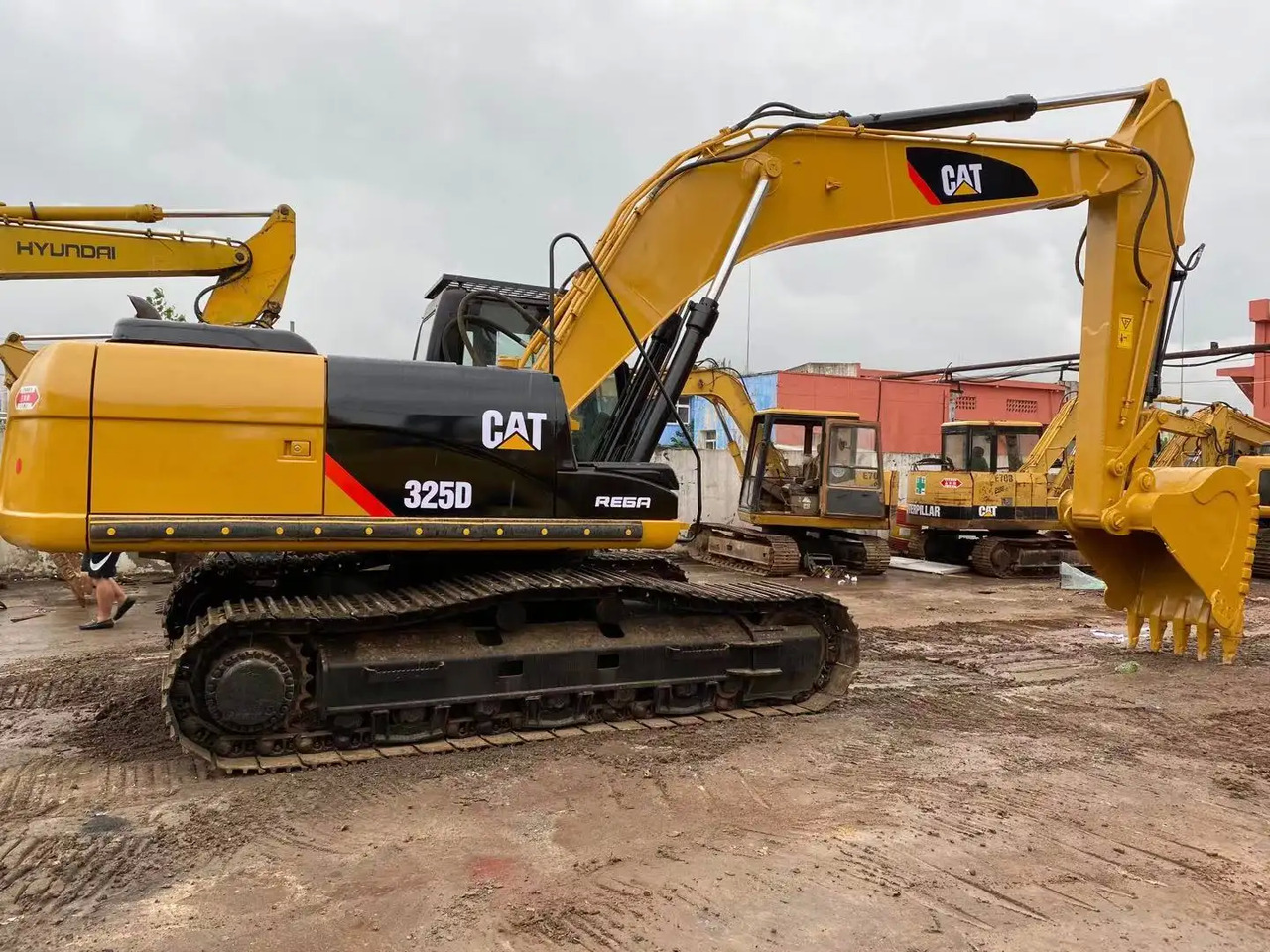 Crawler excavator good condition used caterpillar excavator 325D used cat excavator cheap price 325D 325DL for sale: picture 2