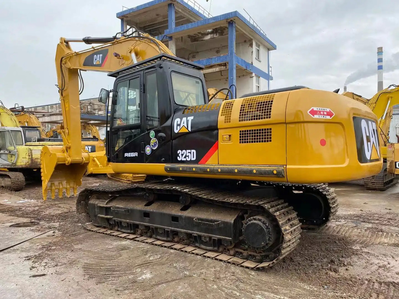Crawler excavator good condition used caterpillar excavator 325D used cat excavator cheap price 325D 325DL for sale: picture 4