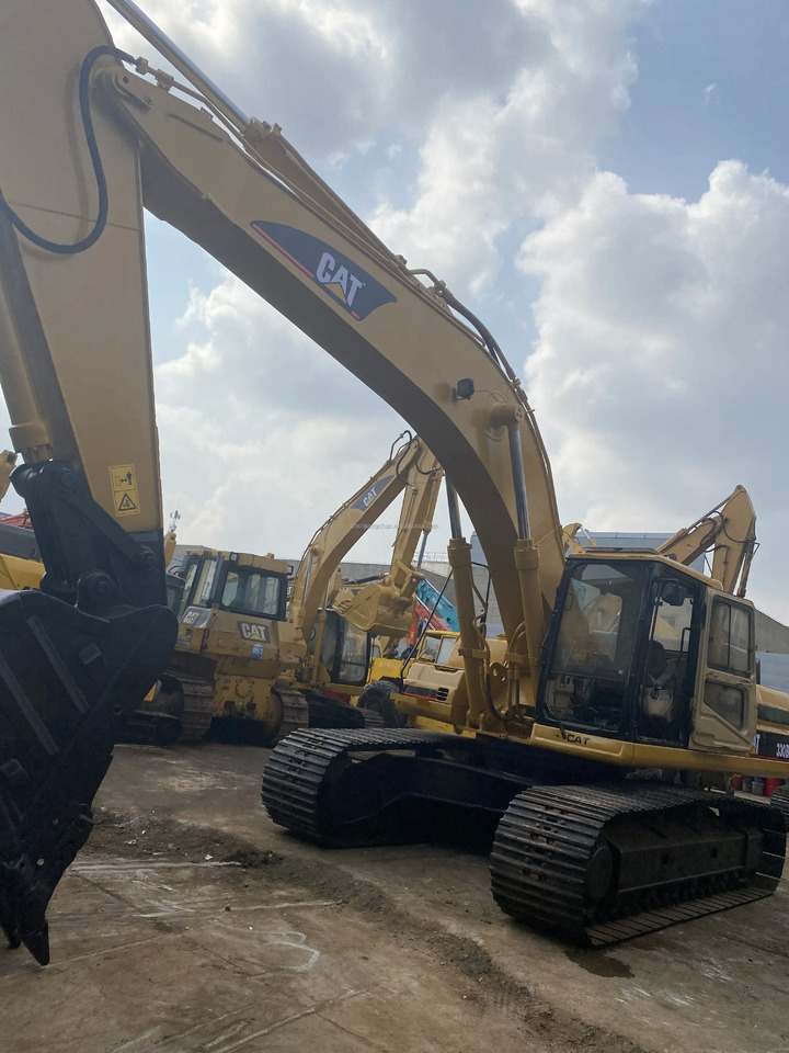 Crawler excavator new price for Used Caterpillar crawler excavator CAT 330BL in good condition for sale with low price: picture 2