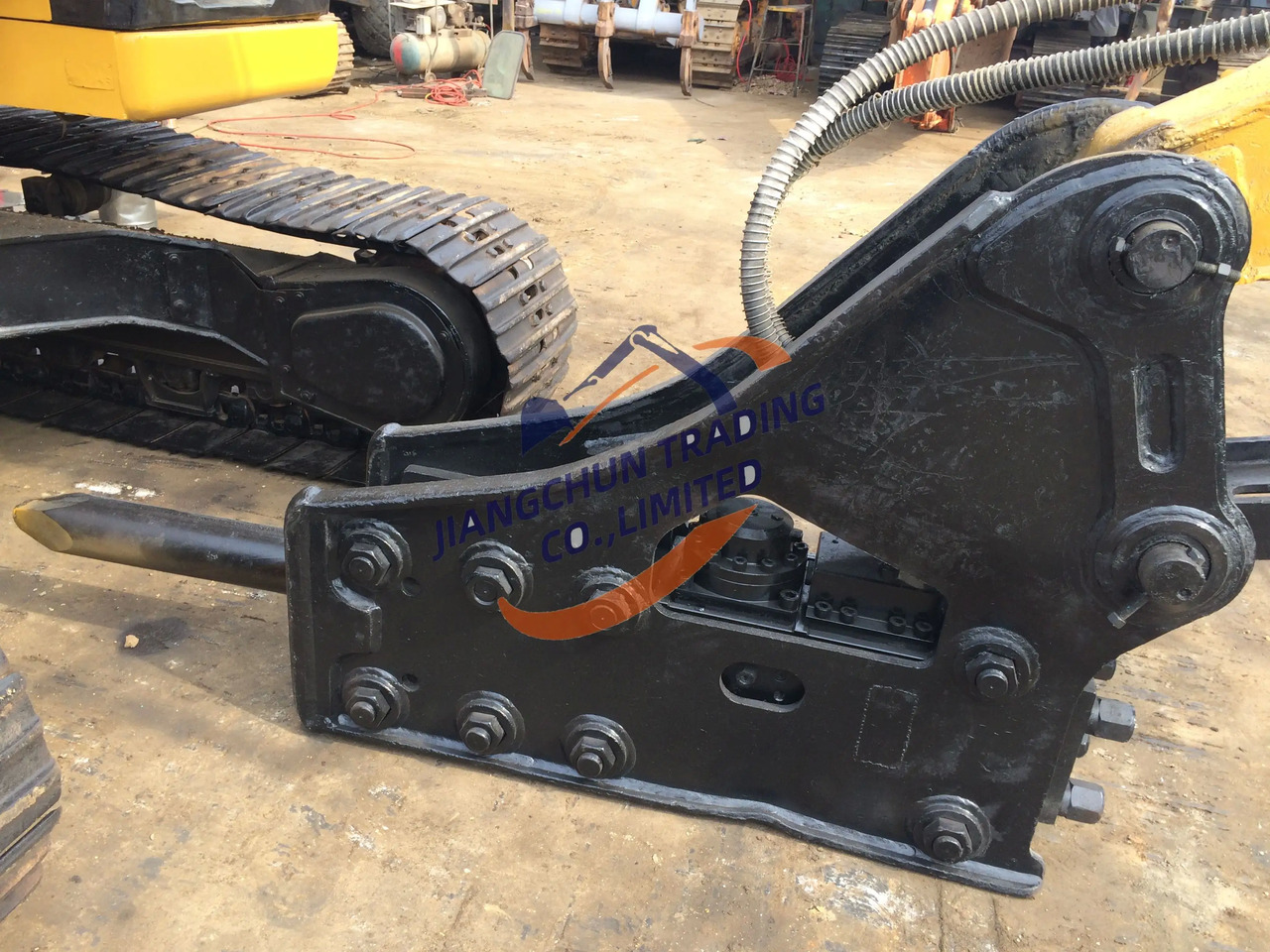Crawler excavator perfect performance for Used 320BL Hydraulic Crawler Excavator in good condition Suitable For Construction/ Agriculture Digging: picture 5