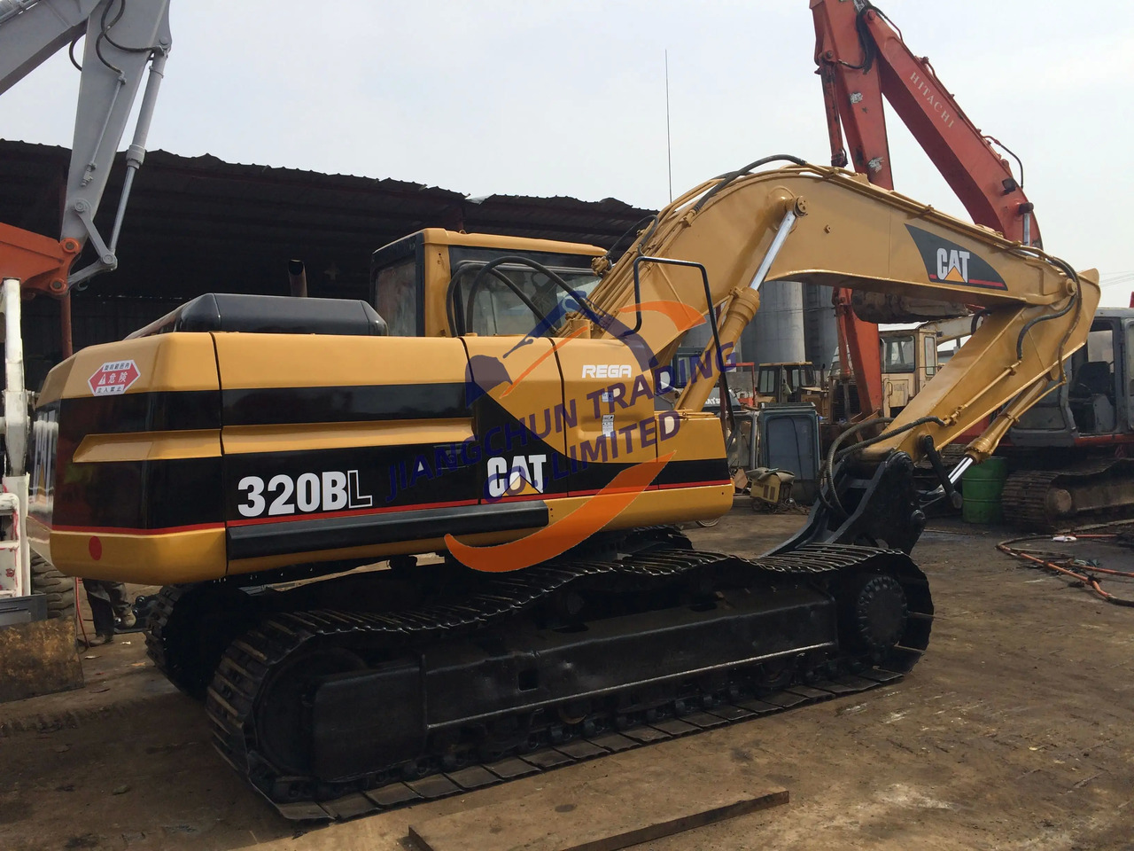 Crawler excavator perfect performance for Used 320BL Hydraulic Crawler Excavator in good condition Suitable For Construction/ Agriculture Digging: picture 3