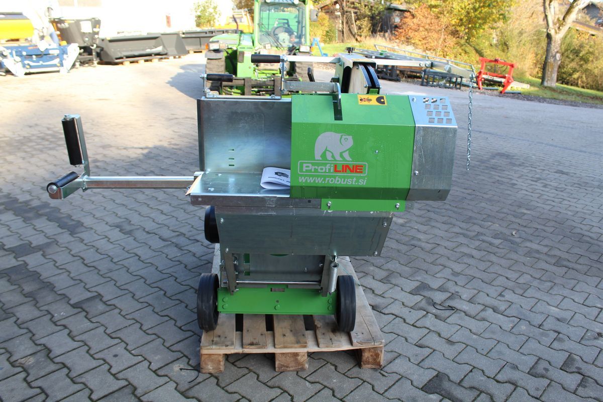 New Forestry equipment Robust S70 Elektro+Zapfwelle-Profi: picture 5
