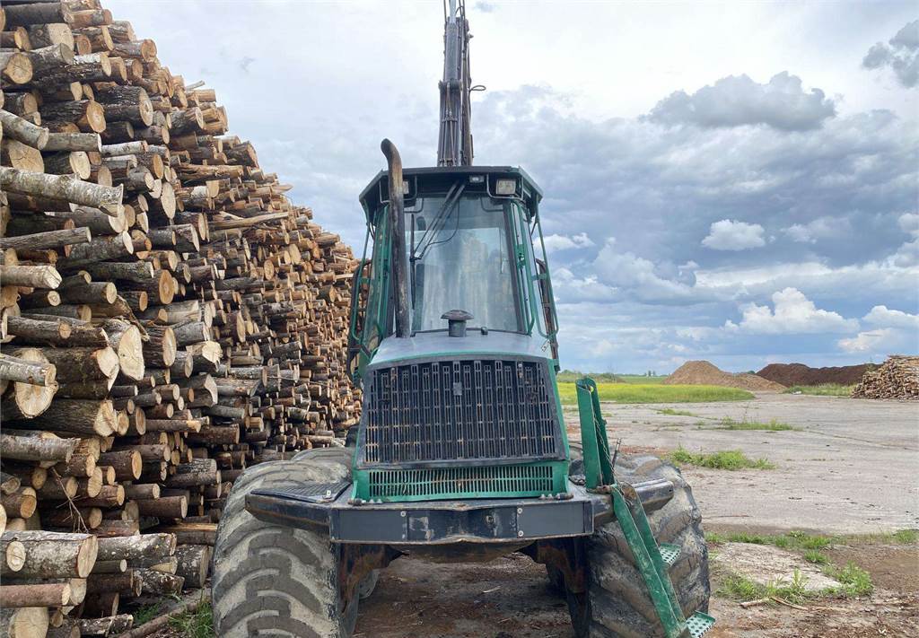 Forwarder Timberjack 1110 C: picture 8