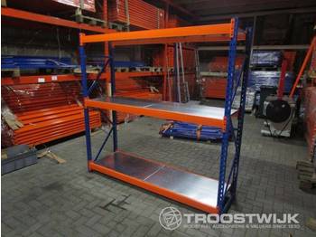 Warehouse equipment : picture 1