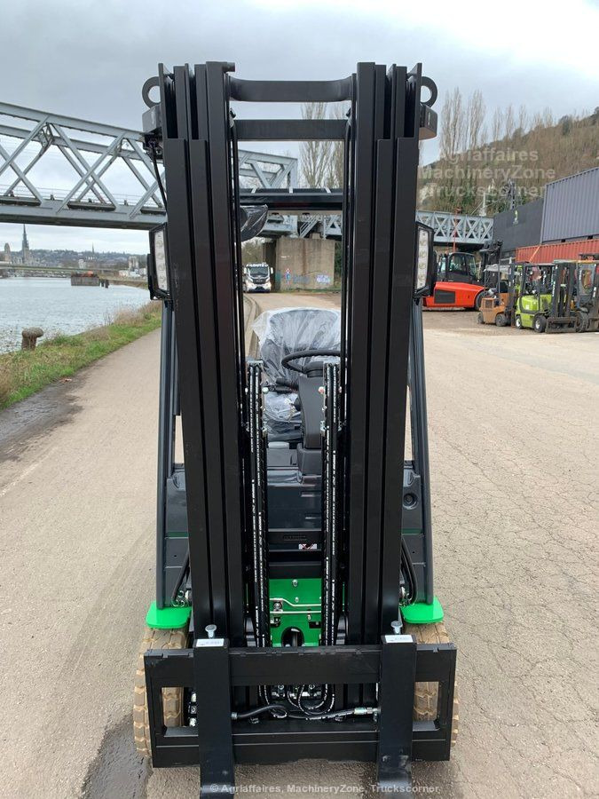 New Electric forklift Cesab B316II: picture 5