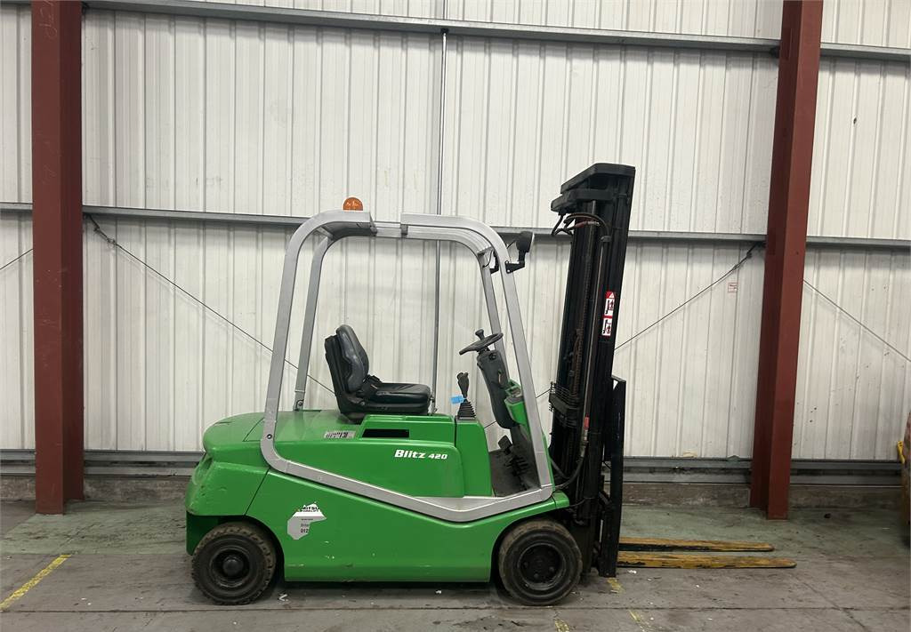 Electric forklift Cesab Blitz 4720 FN: picture 5